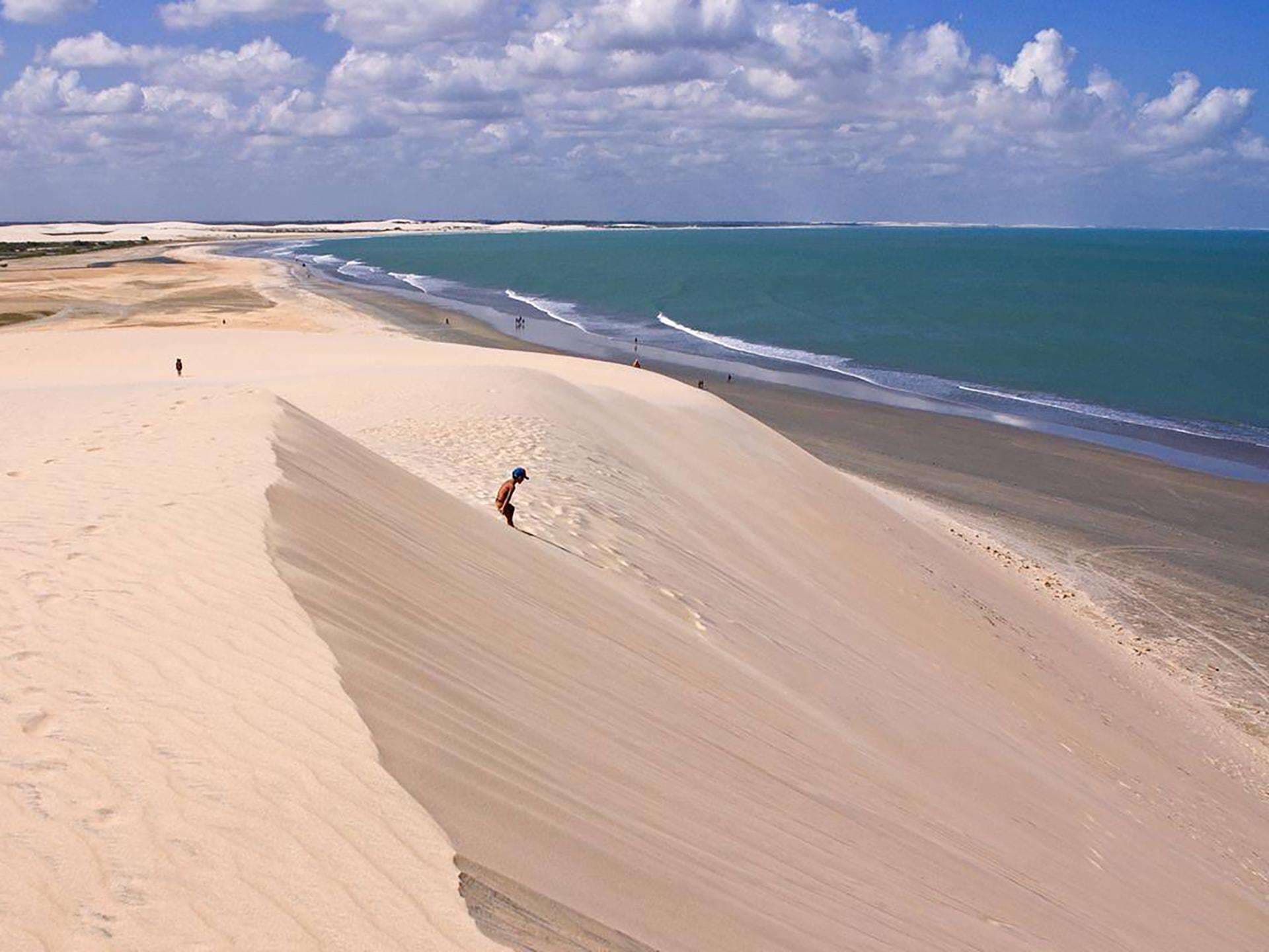 Jericoacoara Tour Completo: Dunas, Lagoas e Cultura Vibrante